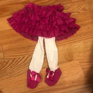Gymboree tight and ruffle skirt